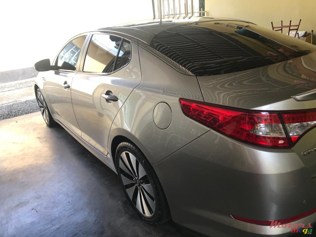 2012' Kia Optima photo #3