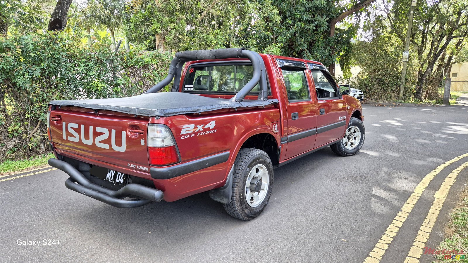 2004' Isuzu KB Series 250 photo #3