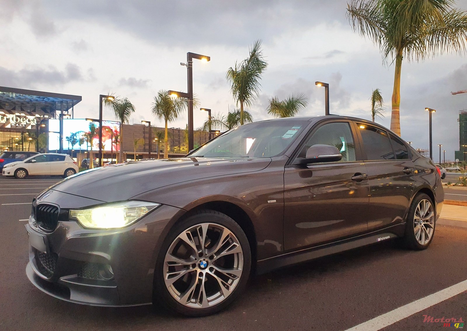 2013' BMW 316 M Sport Kit, M Sport Alloy whe photo #5