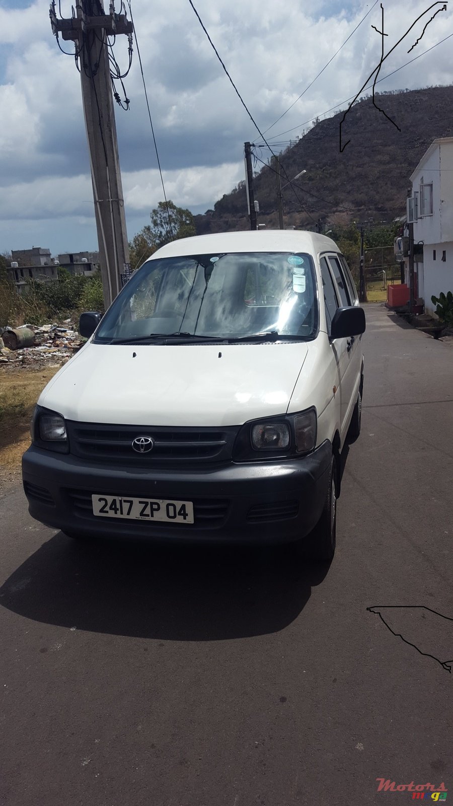 2004' Toyota Town Ace photo #1