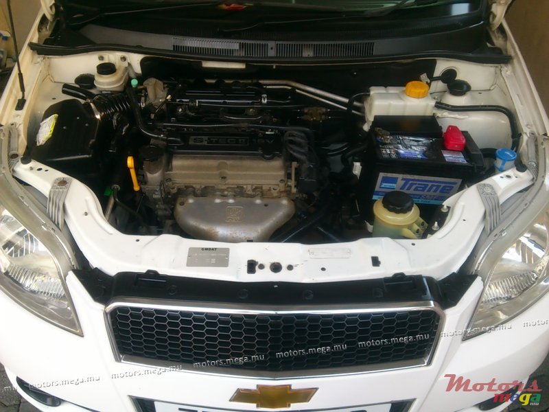 2009' Chevrolet Aveo photo #3