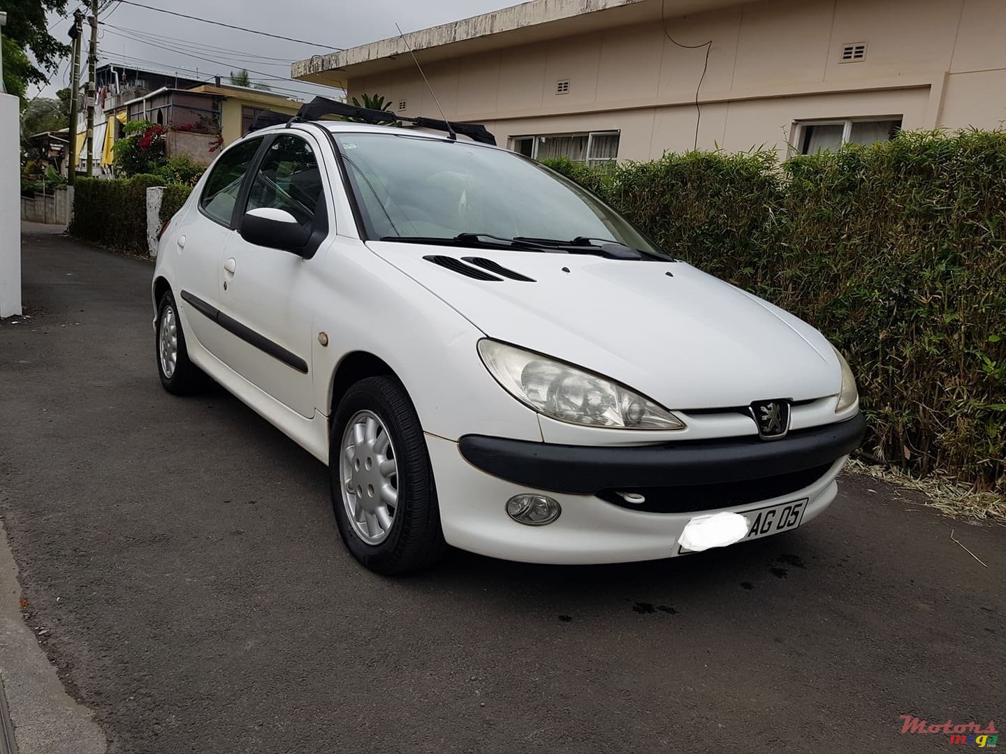 2005' Peugeot 206 photo #1