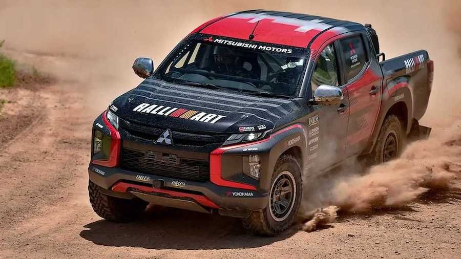 Mitsubishi Triton Rally Pickup