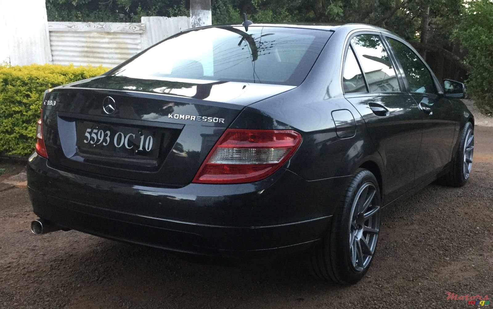 2010' Mercedes-Benz C-Class C 180 photo #4