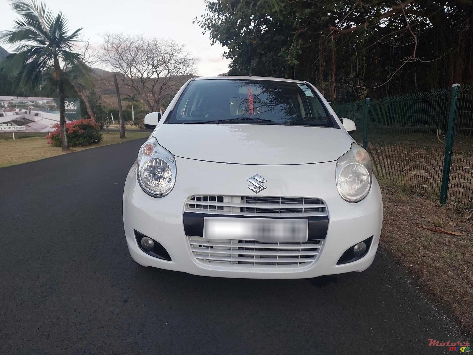 2014' Suzuki Celerio photo #2