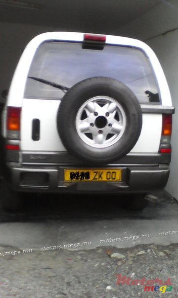 2000' Tata B-Line safari photo #1