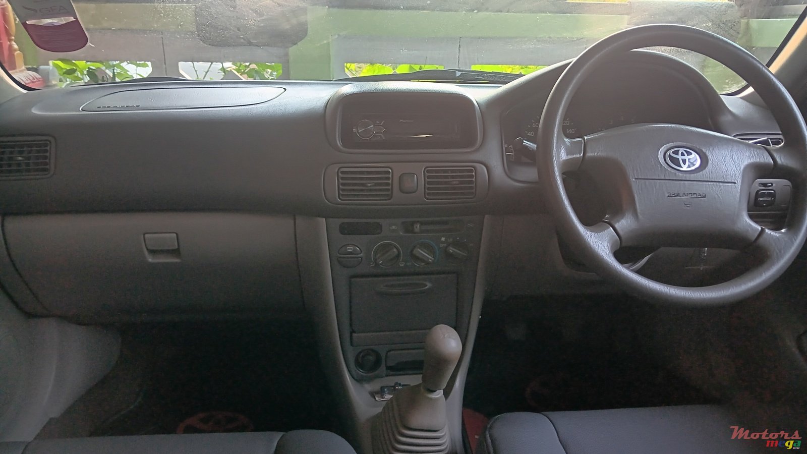 2000' Toyota Corolla photo #5