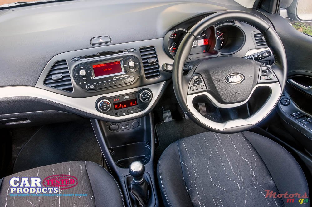 2012' Kia Picanto photo #3
