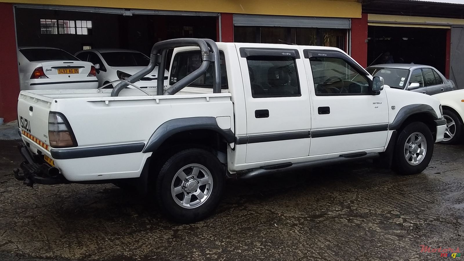 2002' Isuzu KB Series KB300 4X4 photo #4