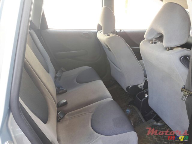 2006' Honda Fit photo #3