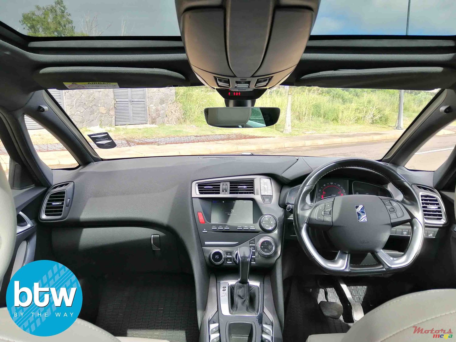 2017' Citroen DS5 photo #6