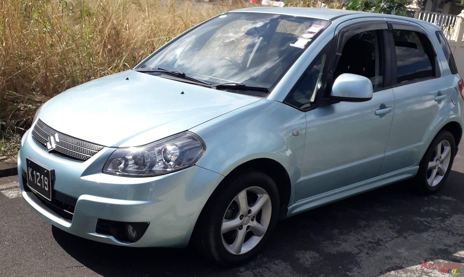 2009' Suzuki SX4 Full Option  JAPAN photo #1