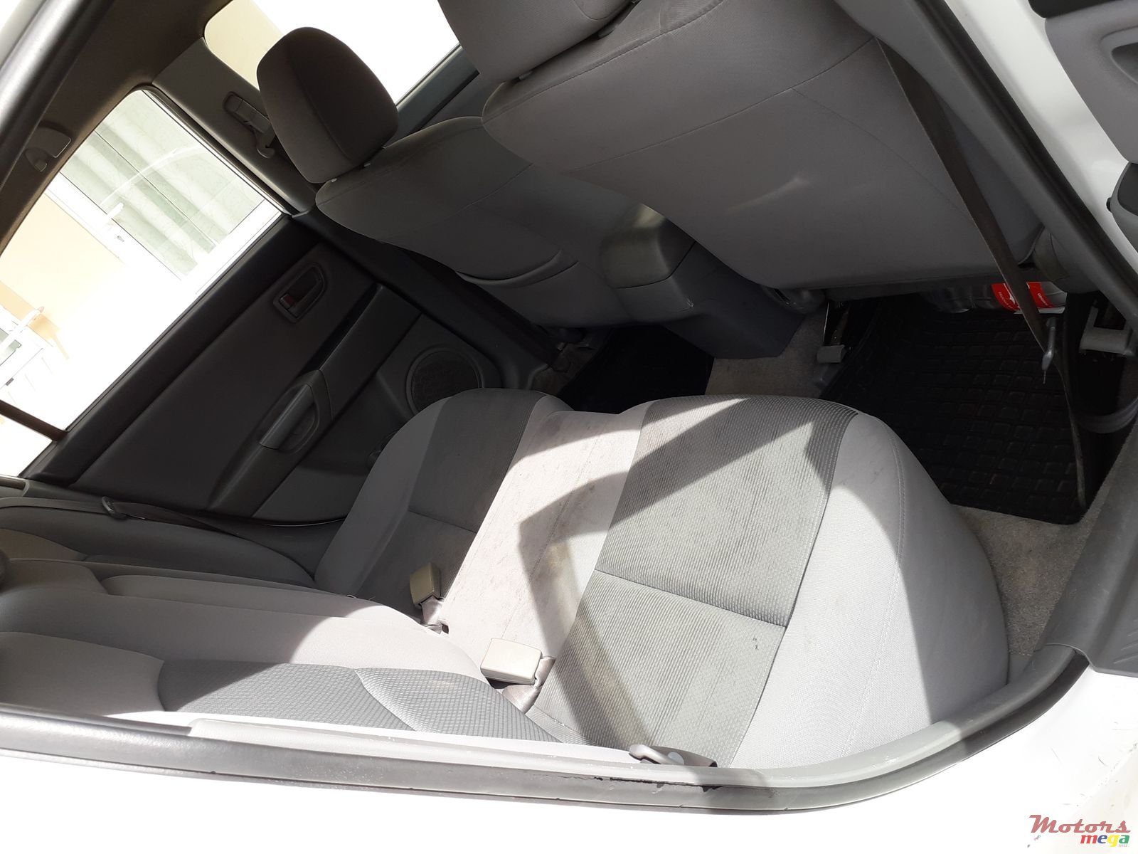 2009' Mazda Axela photo #3