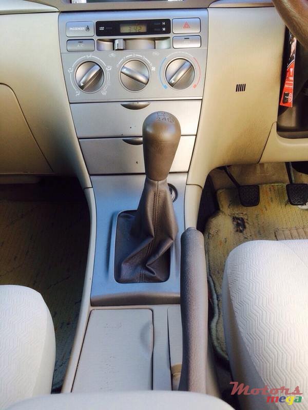 2006' Toyota Corolla photo #6