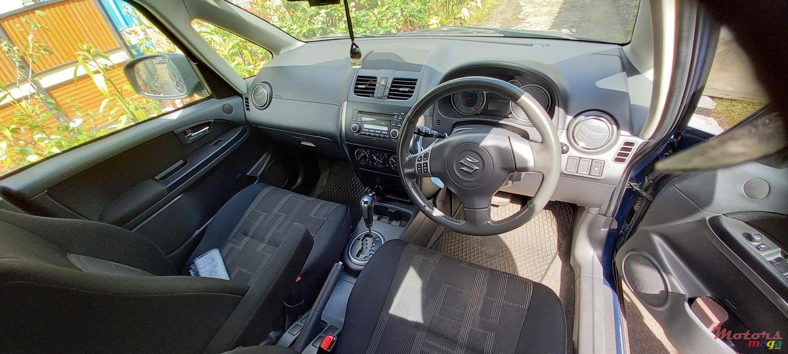 2011' Suzuki SX4 AUTOMATIC photo #5