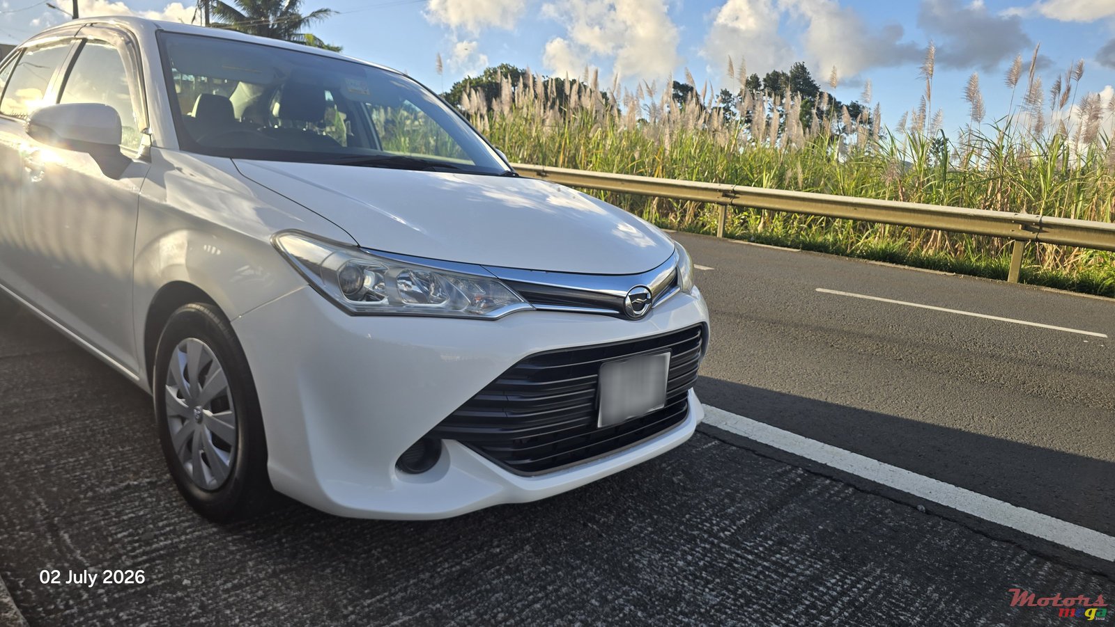 2015' Toyota photo #3