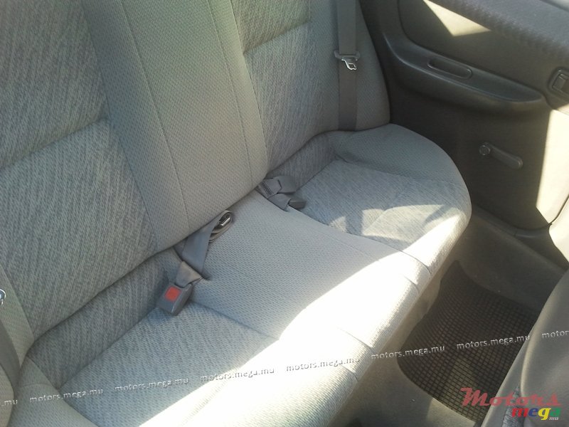 1998' Nissan photo #4