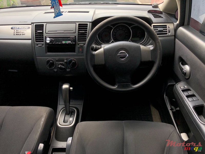 2006' Nissan Tiida photo #4