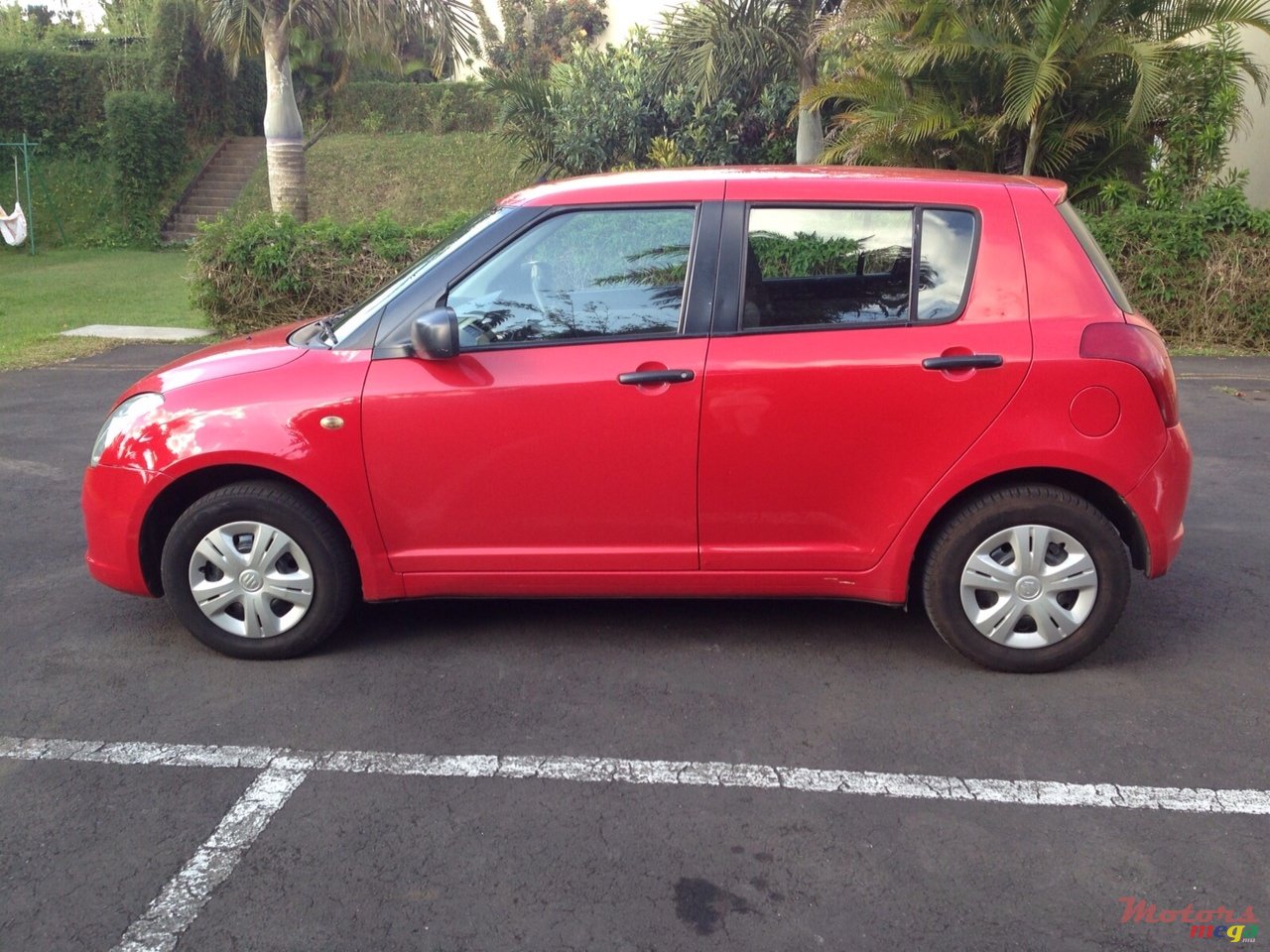 2007' Suzuki Swift photo #1