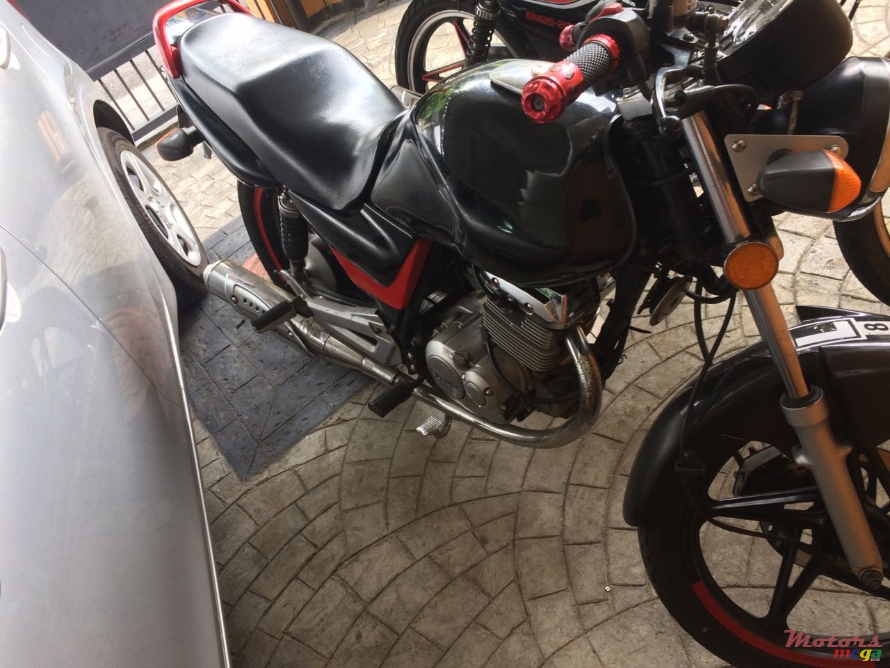 2014' Suzuki EN125 photo #2