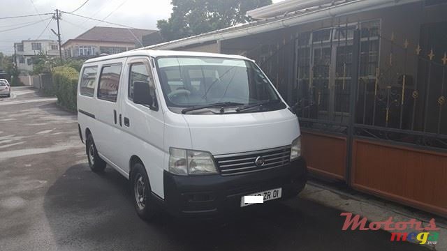 2001' Nissan Caravan Goods Vehicle photo #1