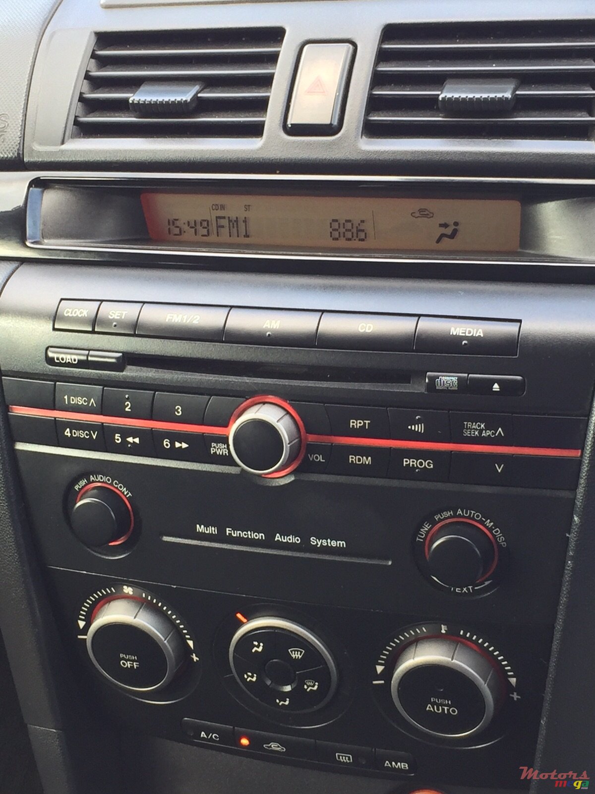 2008' Mazda 3 photo #3