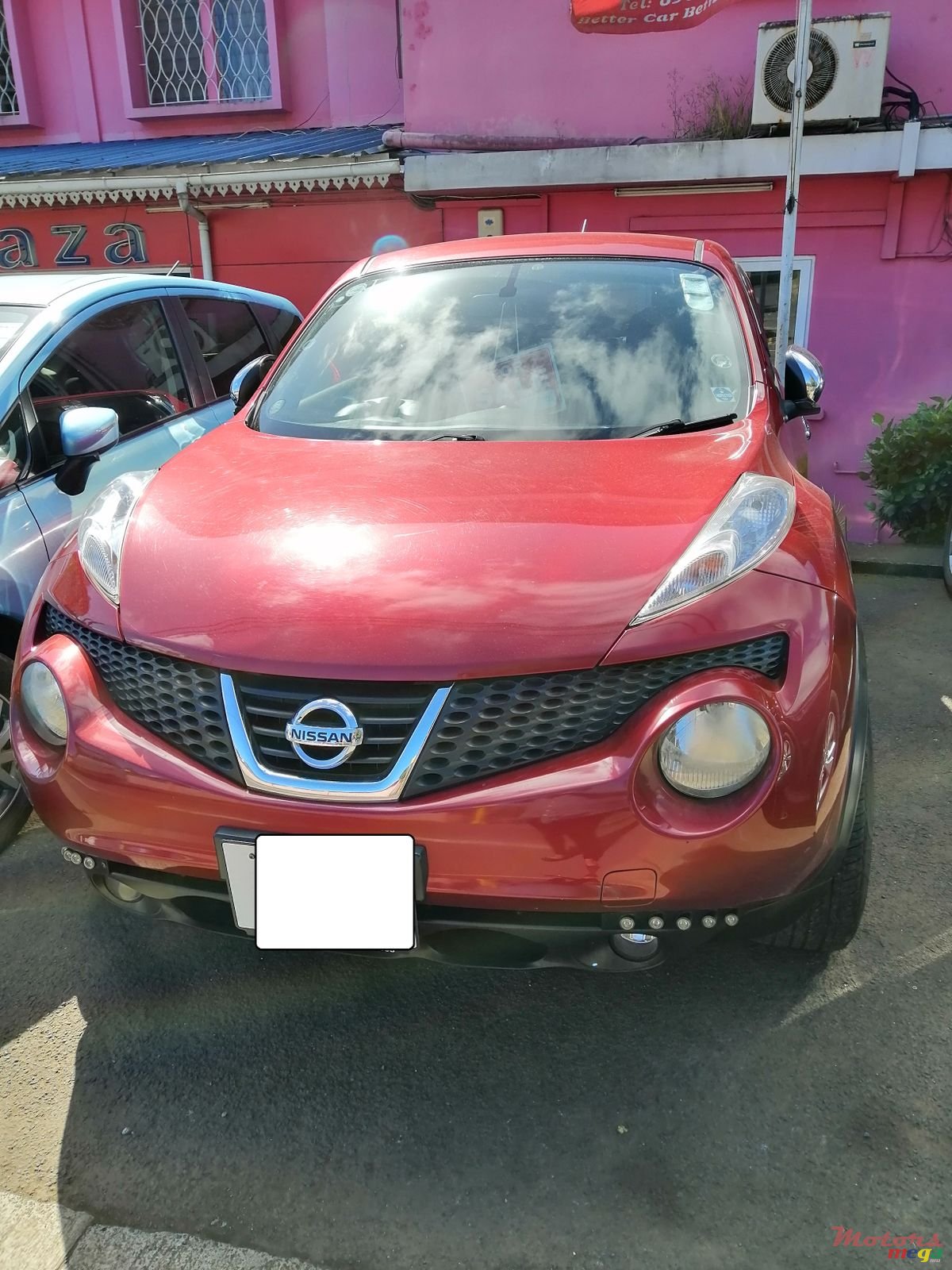 2010' Nissan Juke photo #1