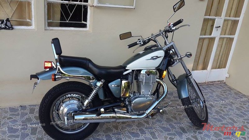 2013' Suzuki photo #1