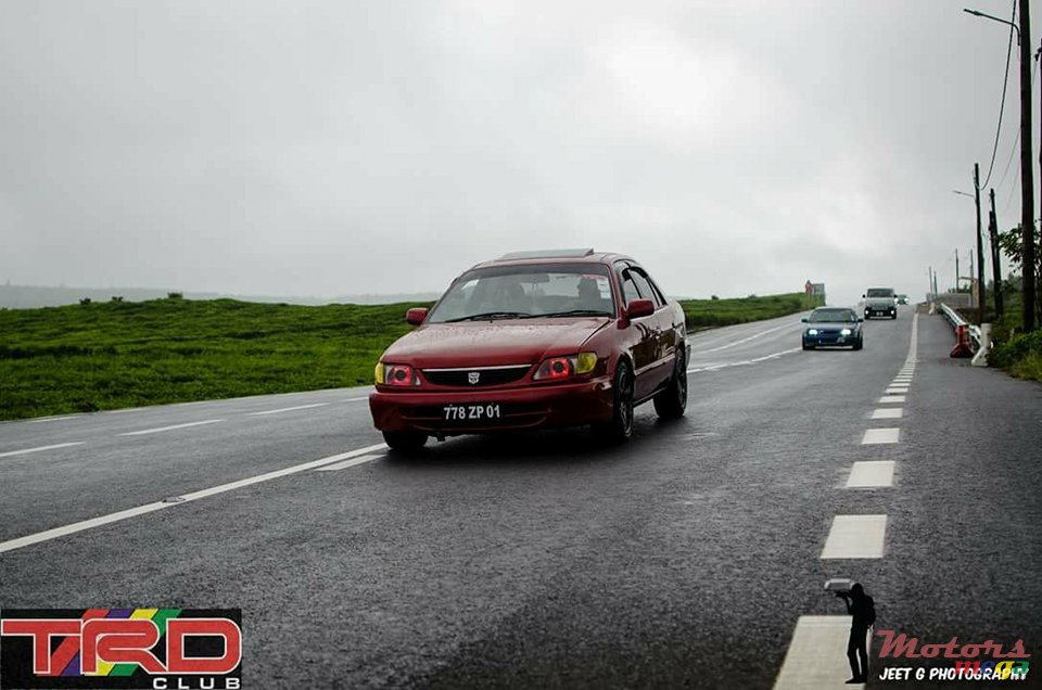 2001' Toyota Corolla Fully Loaded photo #2
