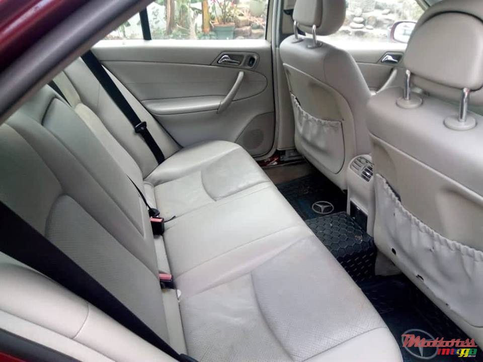 2001' Mercedes-Benz C220 photo #7