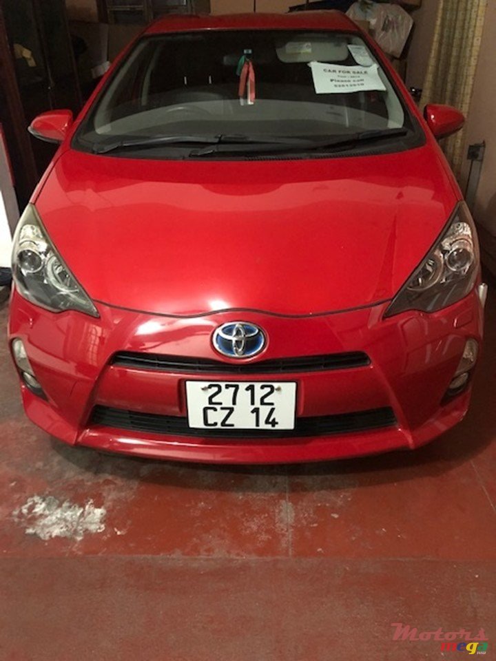 2014' Toyota Aqua Origin - Never Accidented photo #1