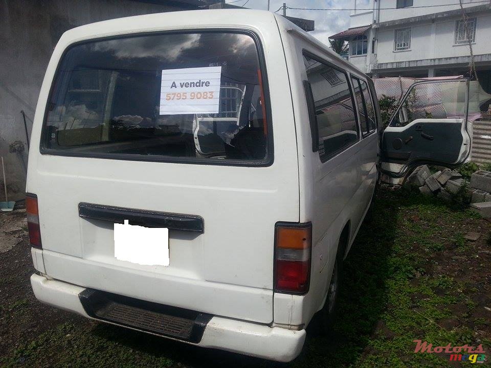 1999' Nissan Urvan no photo #4