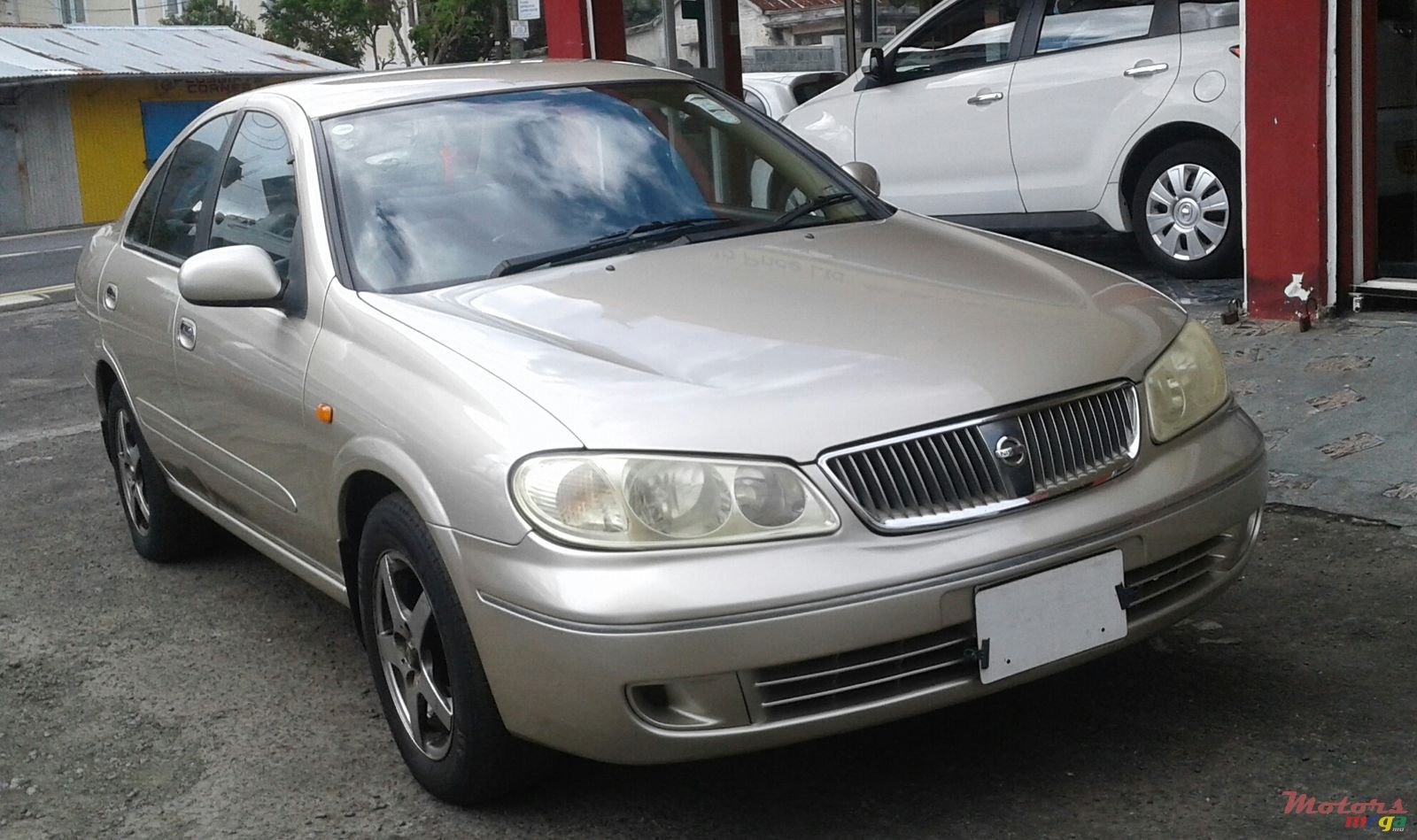 2003' Nissan Sunny N17 photo #1