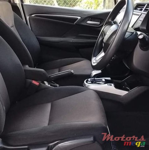 2014' Honda Fit photo #5