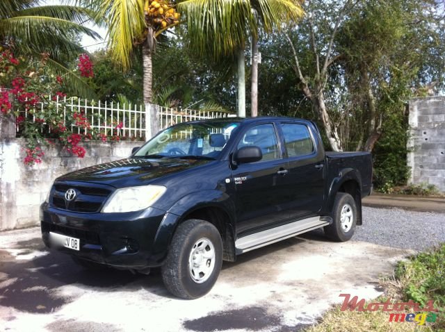 2008' Toyota Hilux D4D photo #1