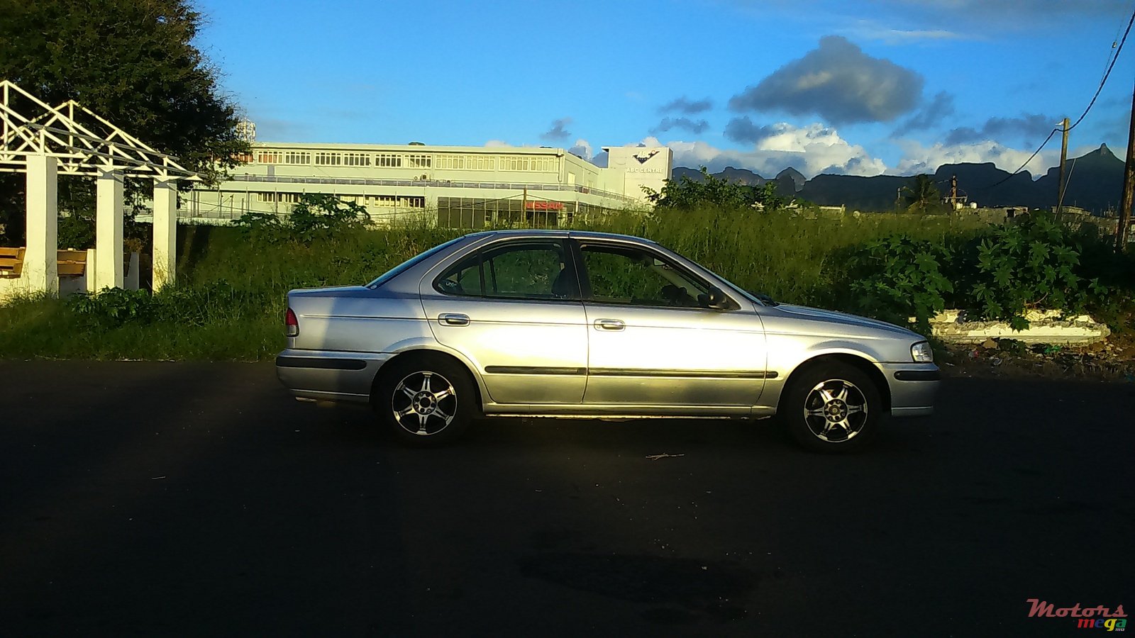1999' Nissan Sunny b15 photo #1