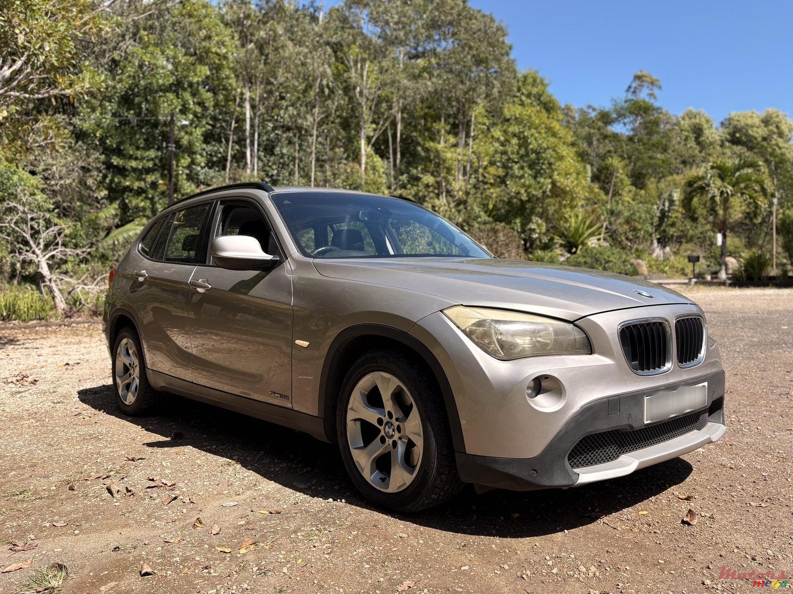2010' BMW X1 photo #1