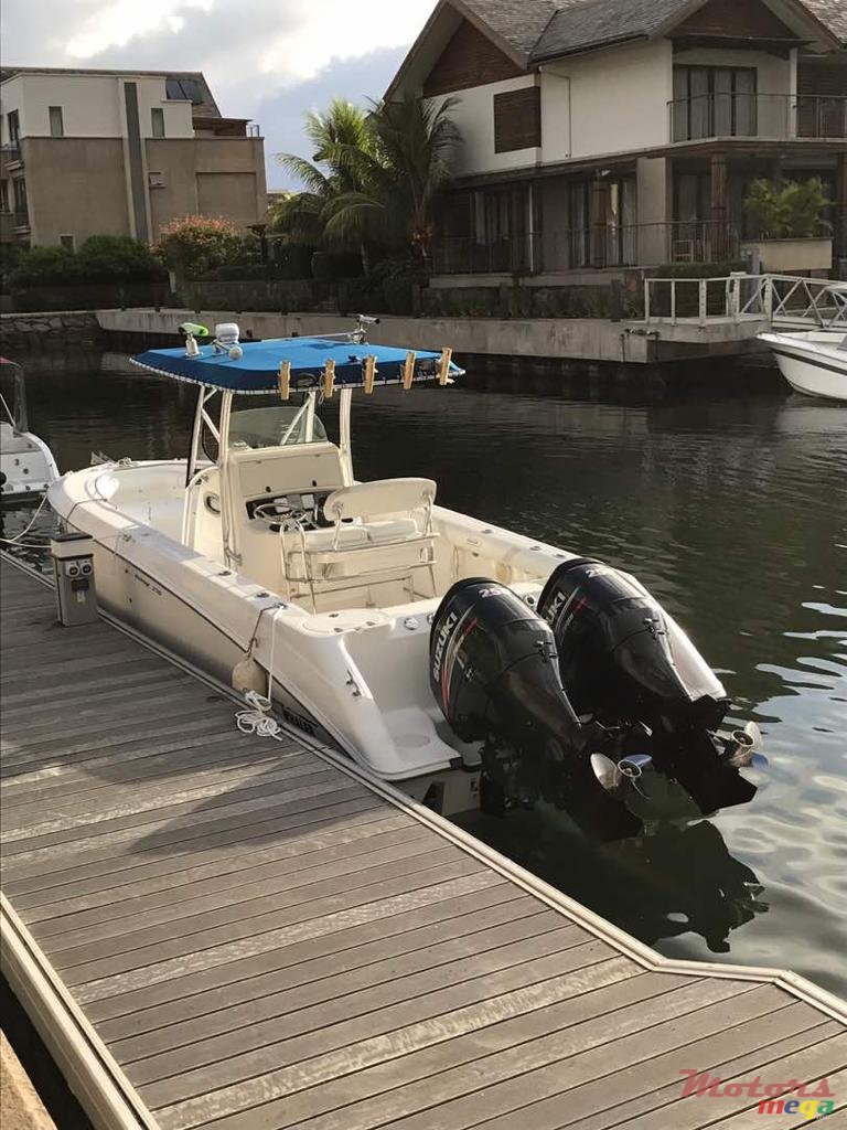 2015' Boston Whaler photo #3