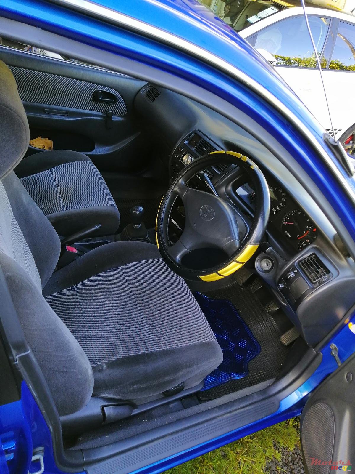 1994' Toyota Corona photo #2