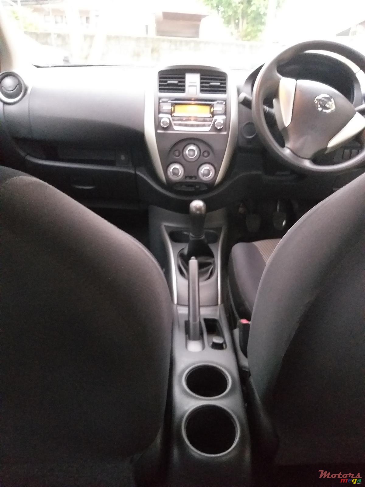 2015' Nissan Almera photo #4