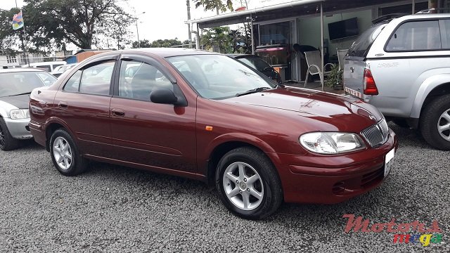 2003' Nissan N16 photo #1