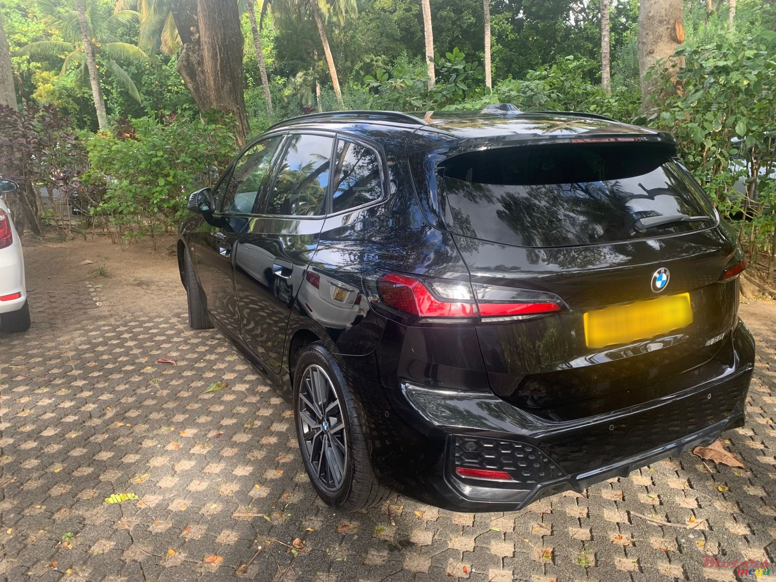 2023' BMW 220 active tourer M sport photo #5