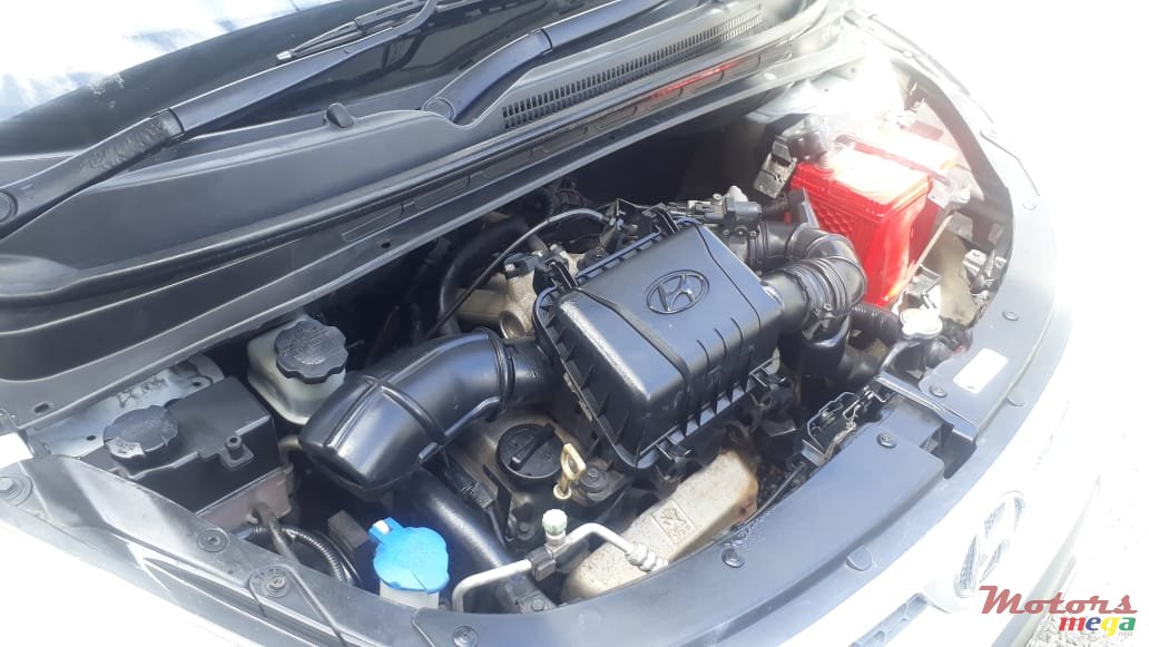 2010' Hyundai i10 photo #6