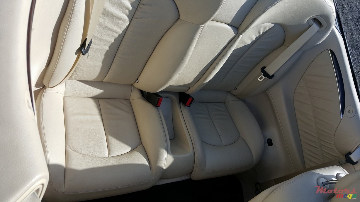 2007' Mercedes-Benz CLK 200 Original photo #7