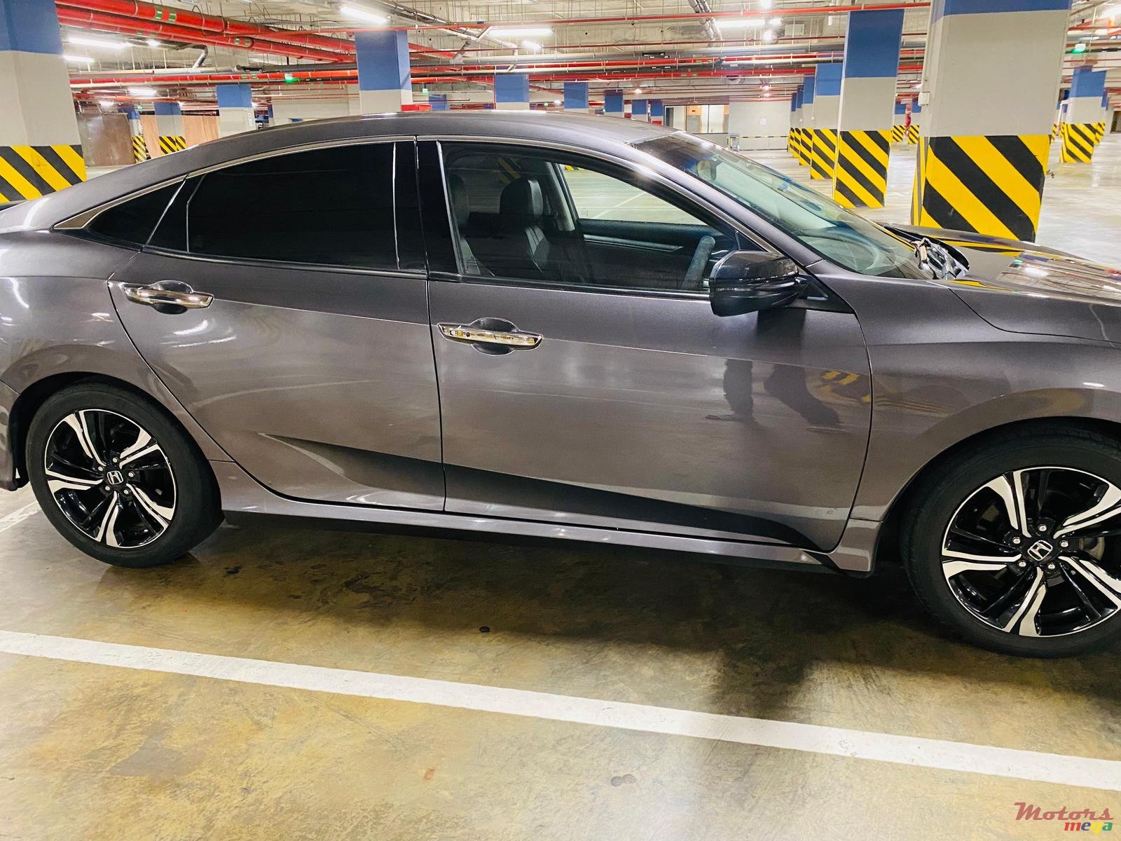 2016' Honda Civic photo #5