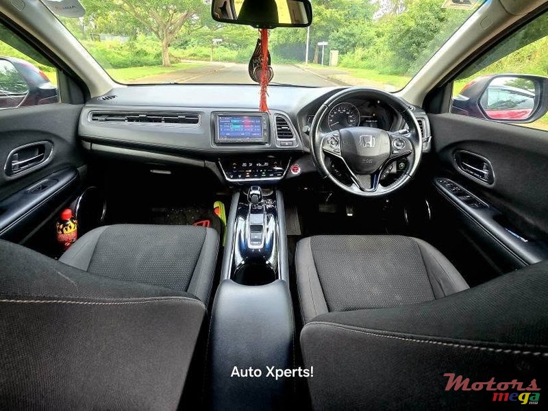 2018' Honda HR-V photo #7