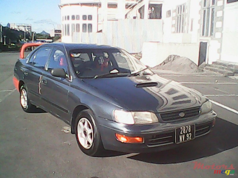 1992' Toyota Corona photo #3