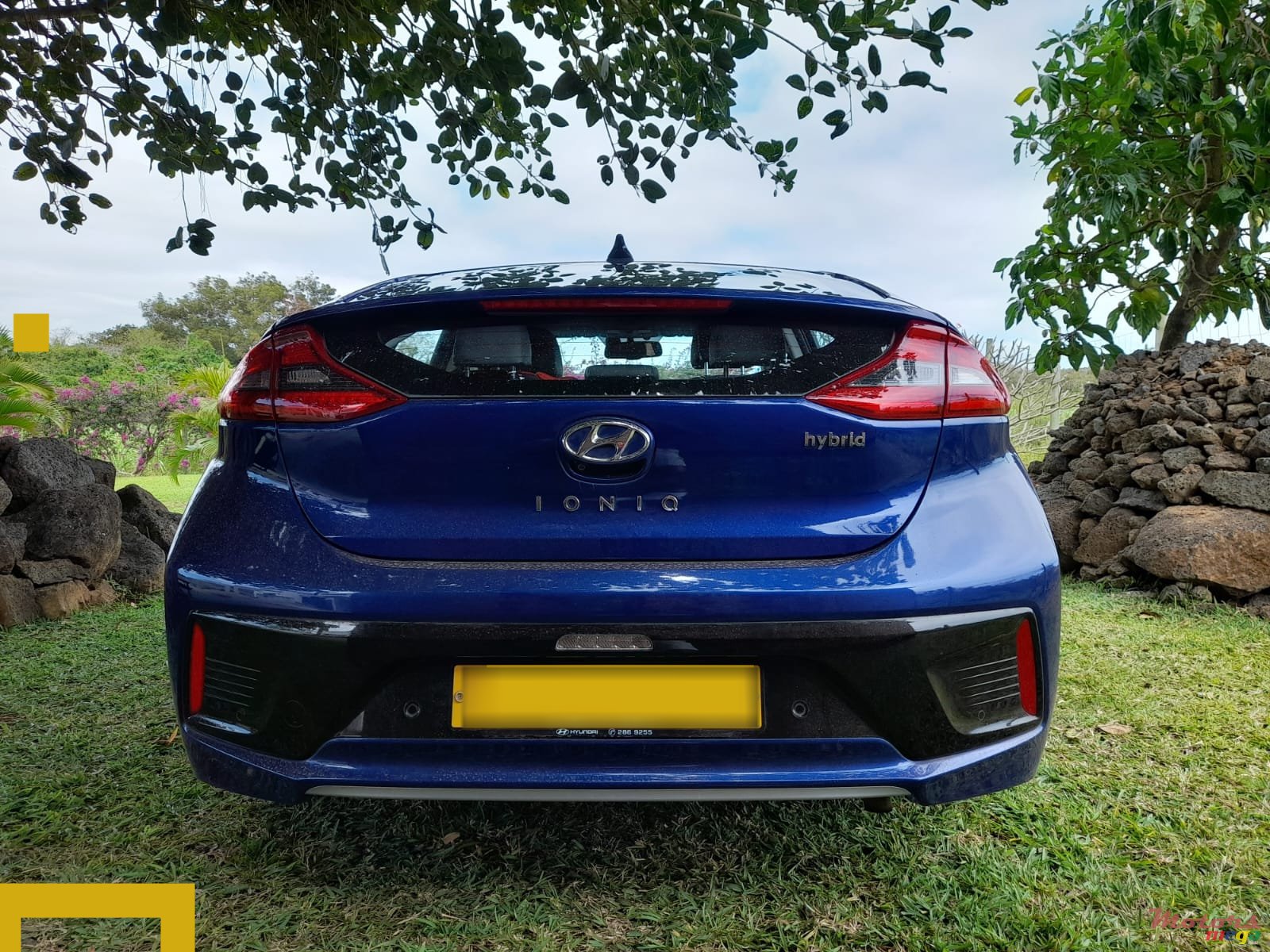 2019' Hyundai Ioniq photo #2