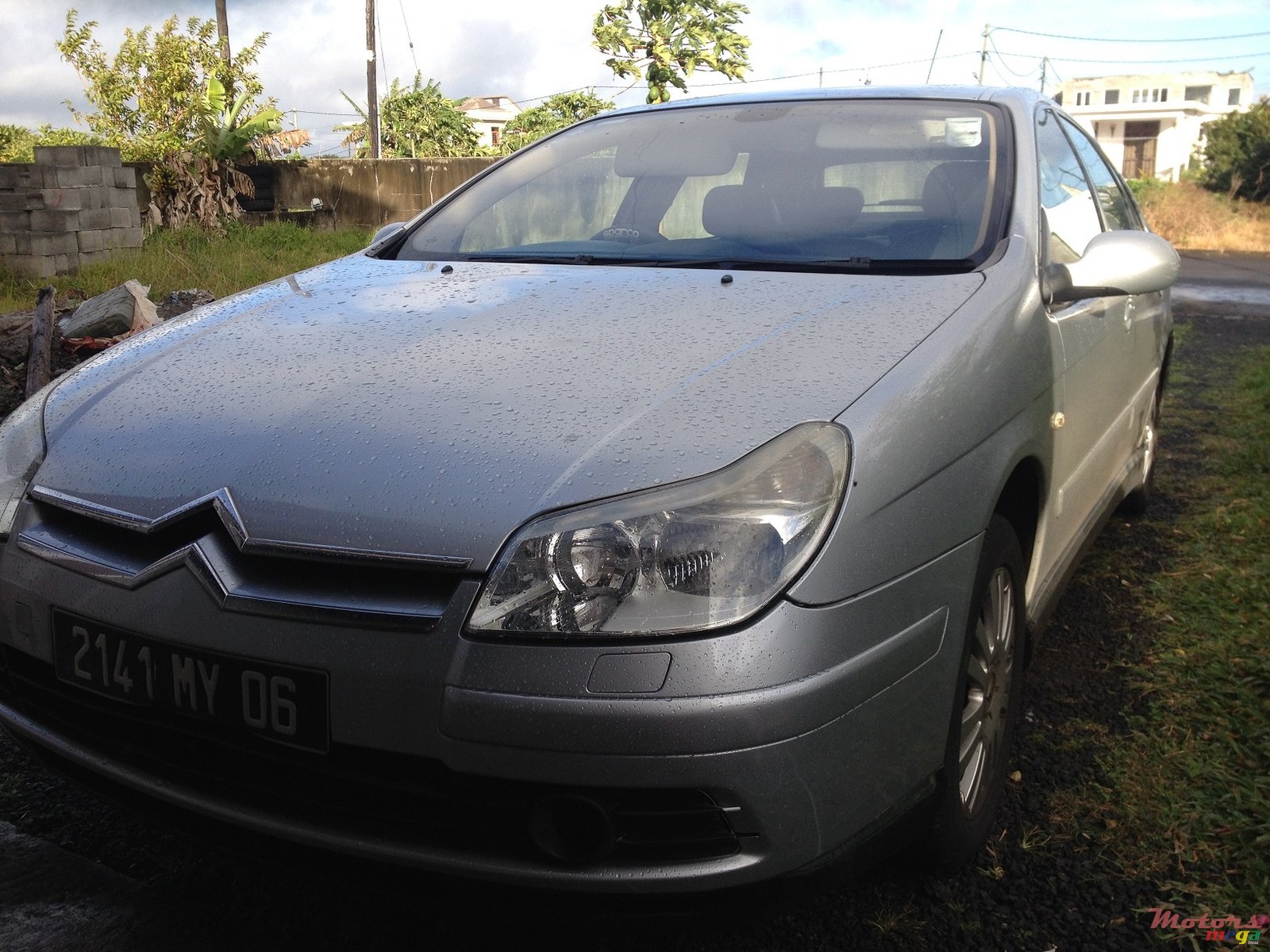 2006' Citroen C5 1.6L HDI photo #3