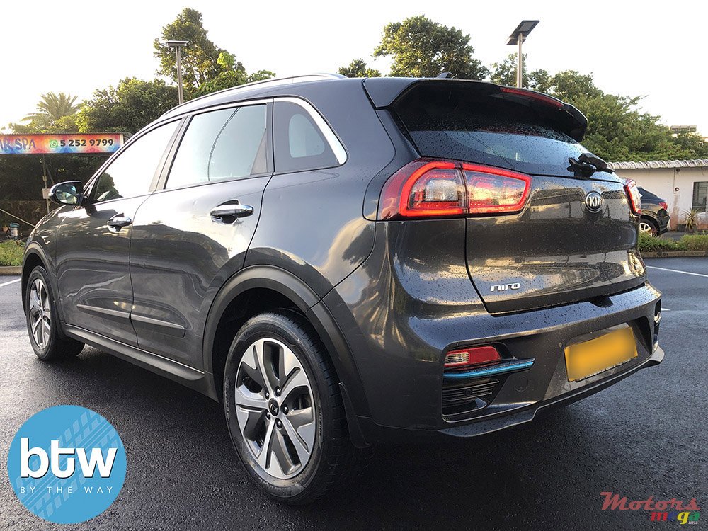 2019' Kia Niro photo #4